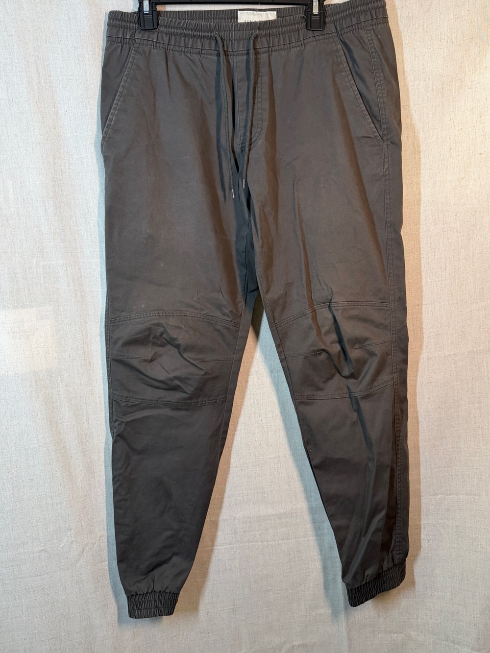 Sun + Stone Men's Charcoal Gray Jogger Pants